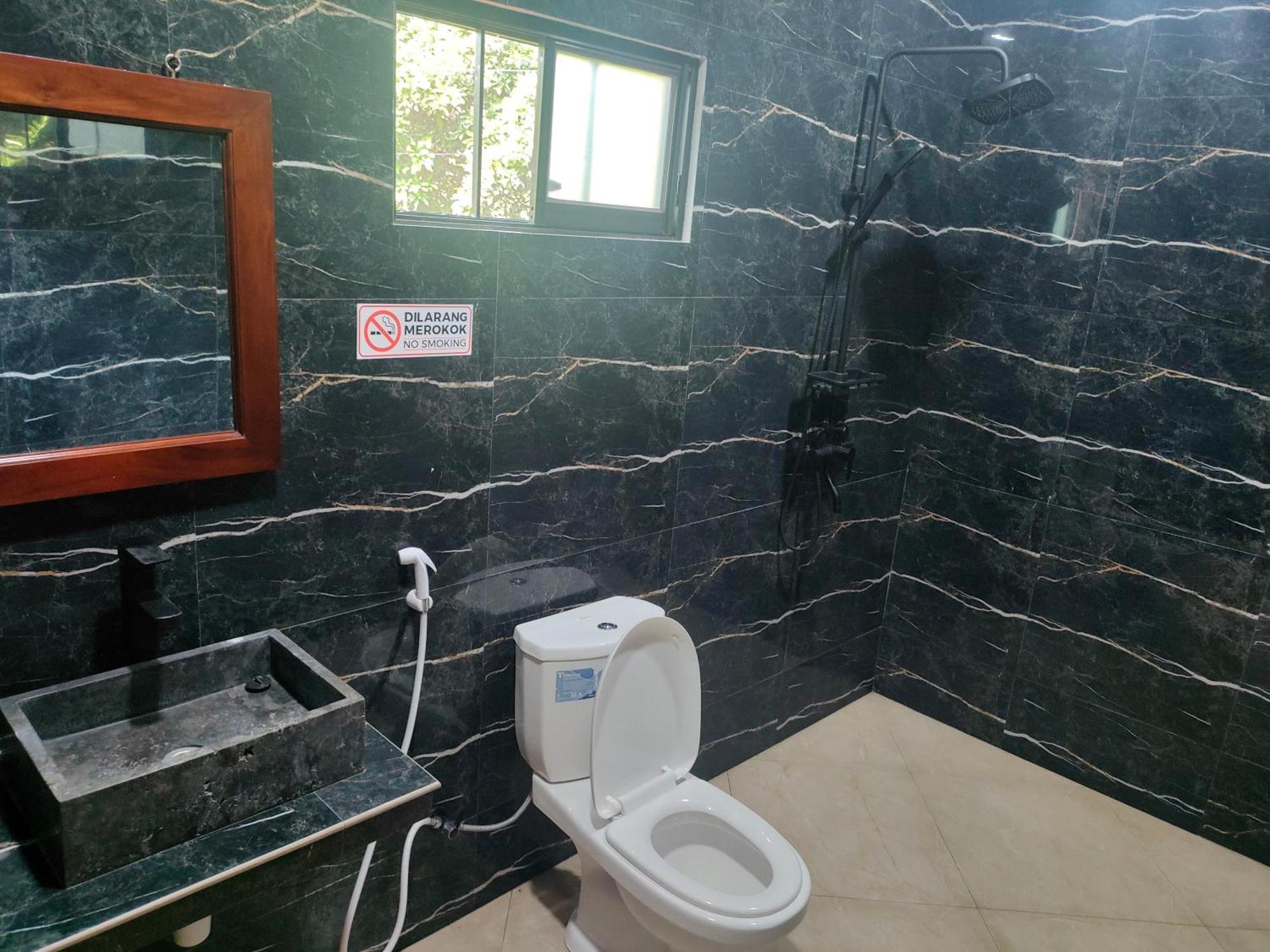 Mango Guesthouse Pangandaran Εξωτερικό φωτογραφία